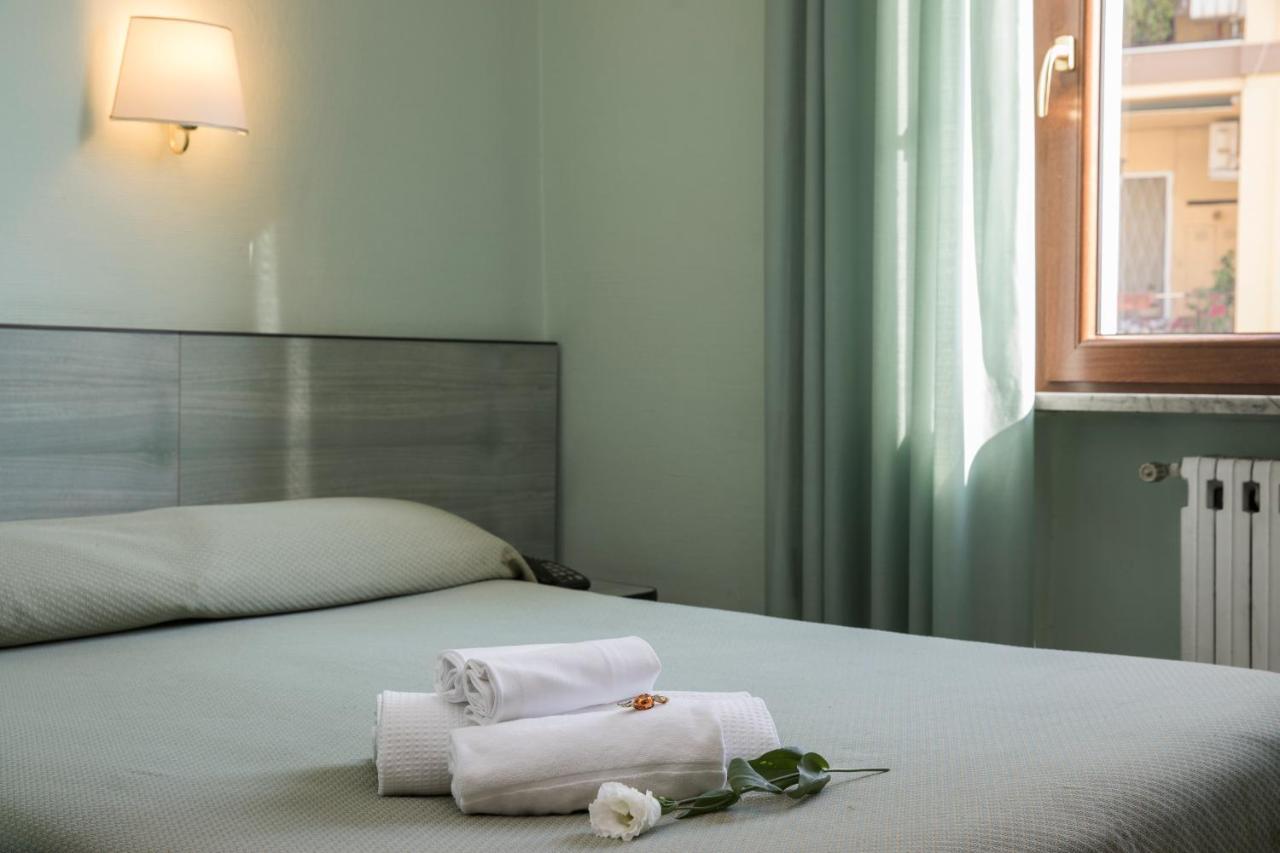Hotel Villa Rosa Рим Экстерьер фото